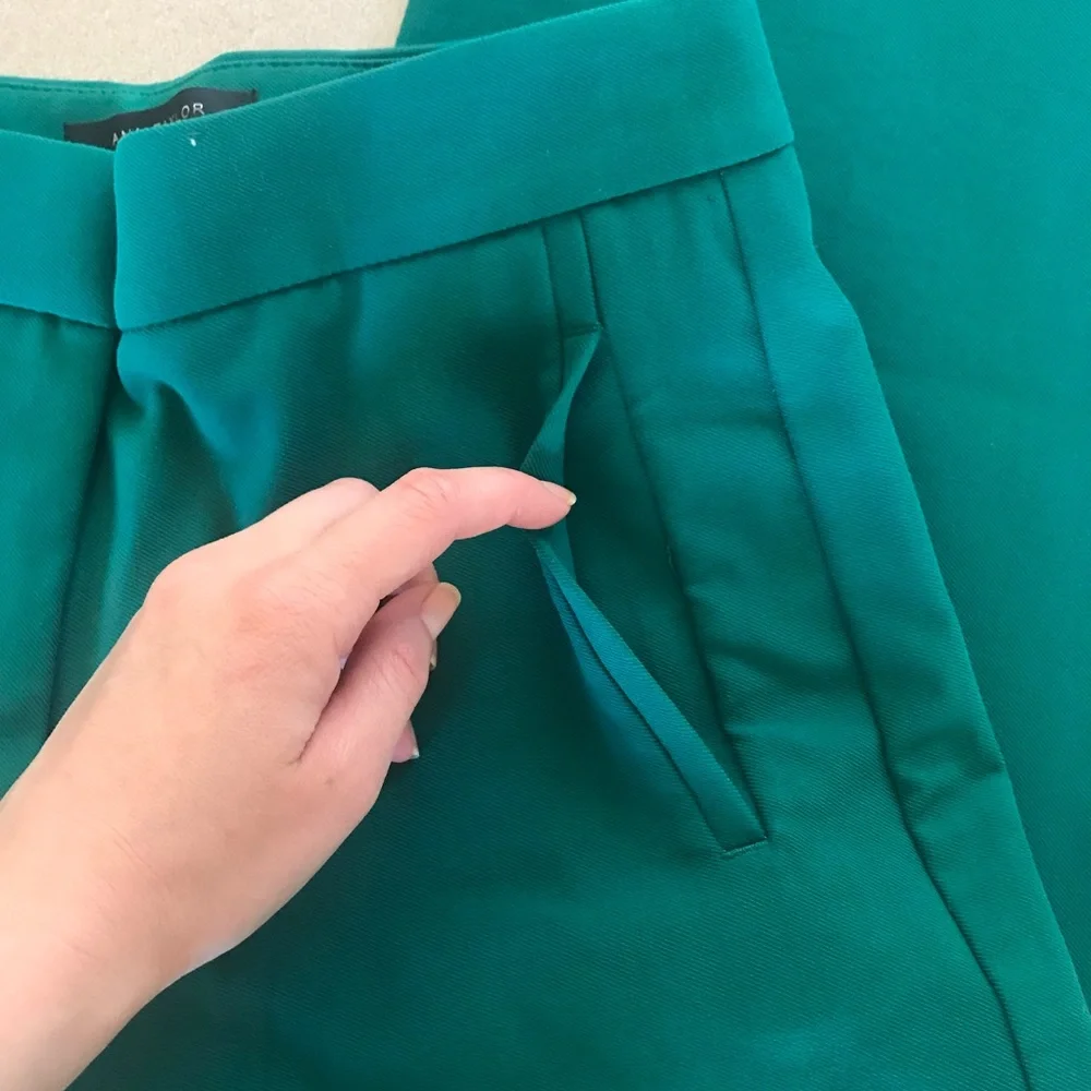 Ann taylor green cullottes - Picture 3 of 4